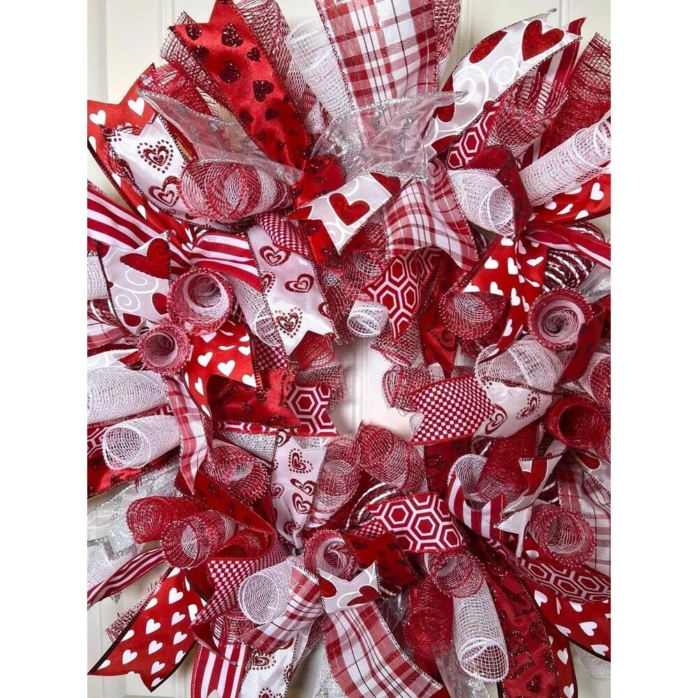 Handmade 22” Valentine’s Day Ribbon Mesh Wreath Hearts in Red & Pink w24